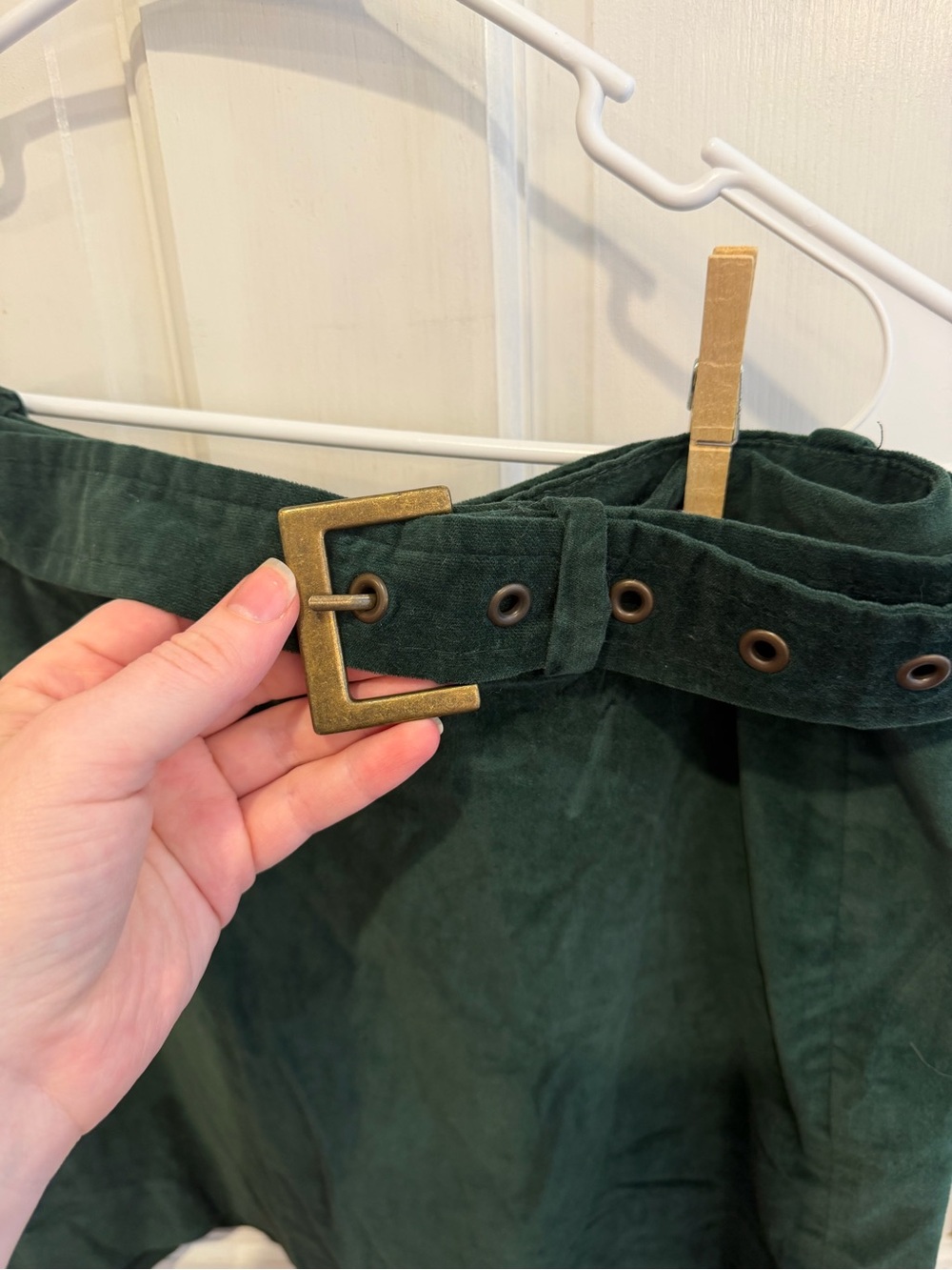 Zara Dark Green Suede Belted Mini Skirt - Picture 2 of 6